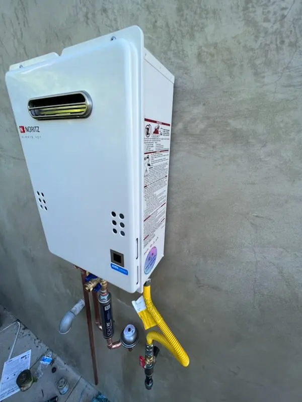 Tankless water heater installation for Stratmoor homes